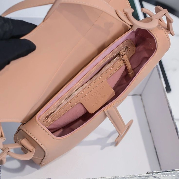 Cheap Pink Saddle Calfskin Bag Dior Ultramatte 0804 Luxury